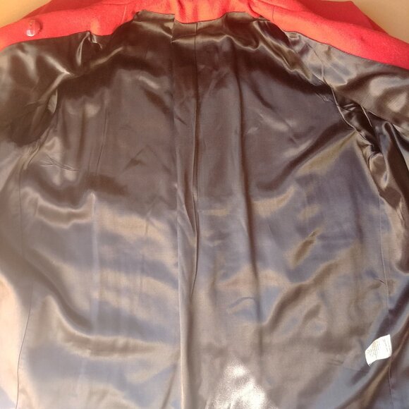 Elegant Red Women's Coat - Picture 14 of 16